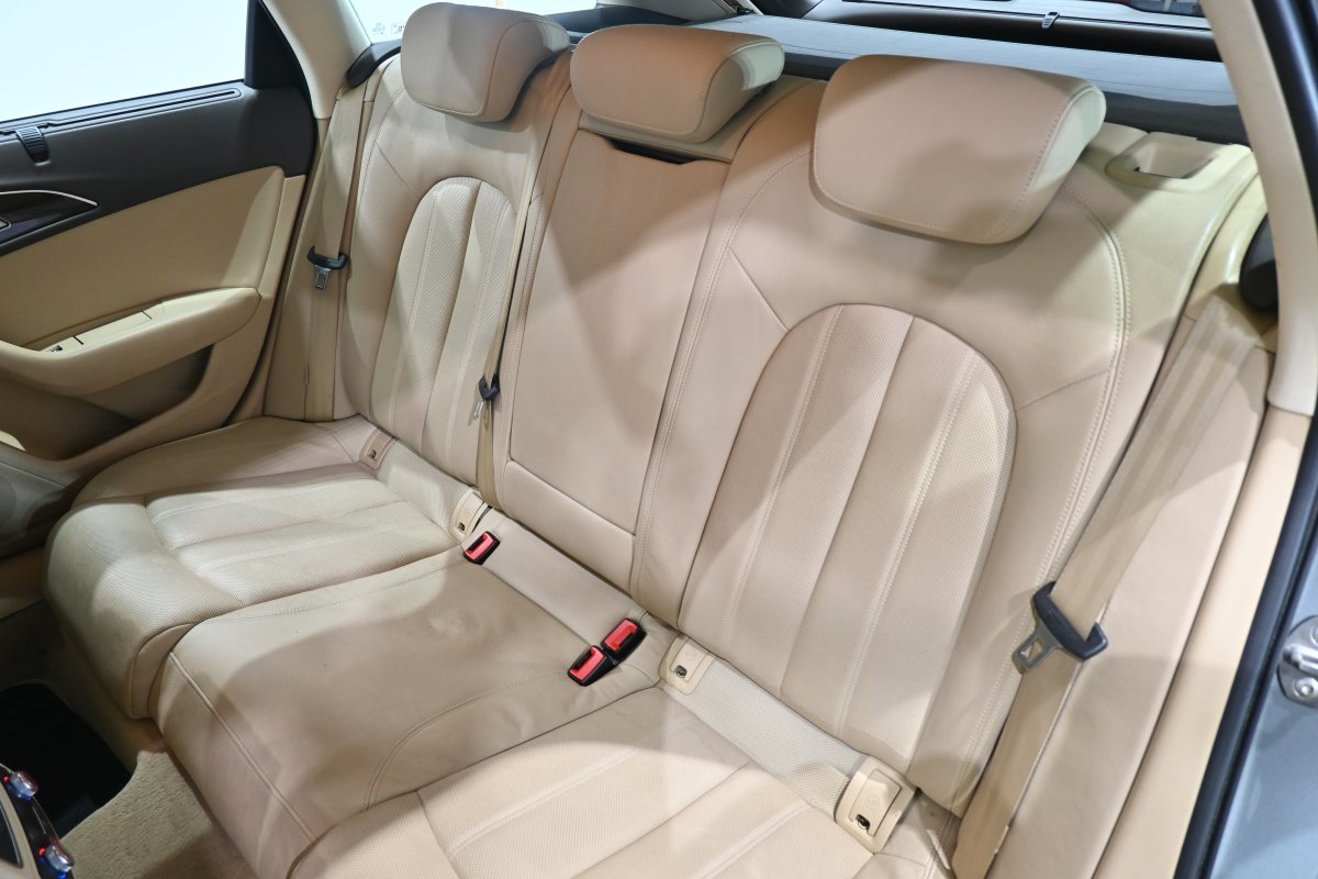 Foto Audi A6 Avant 12