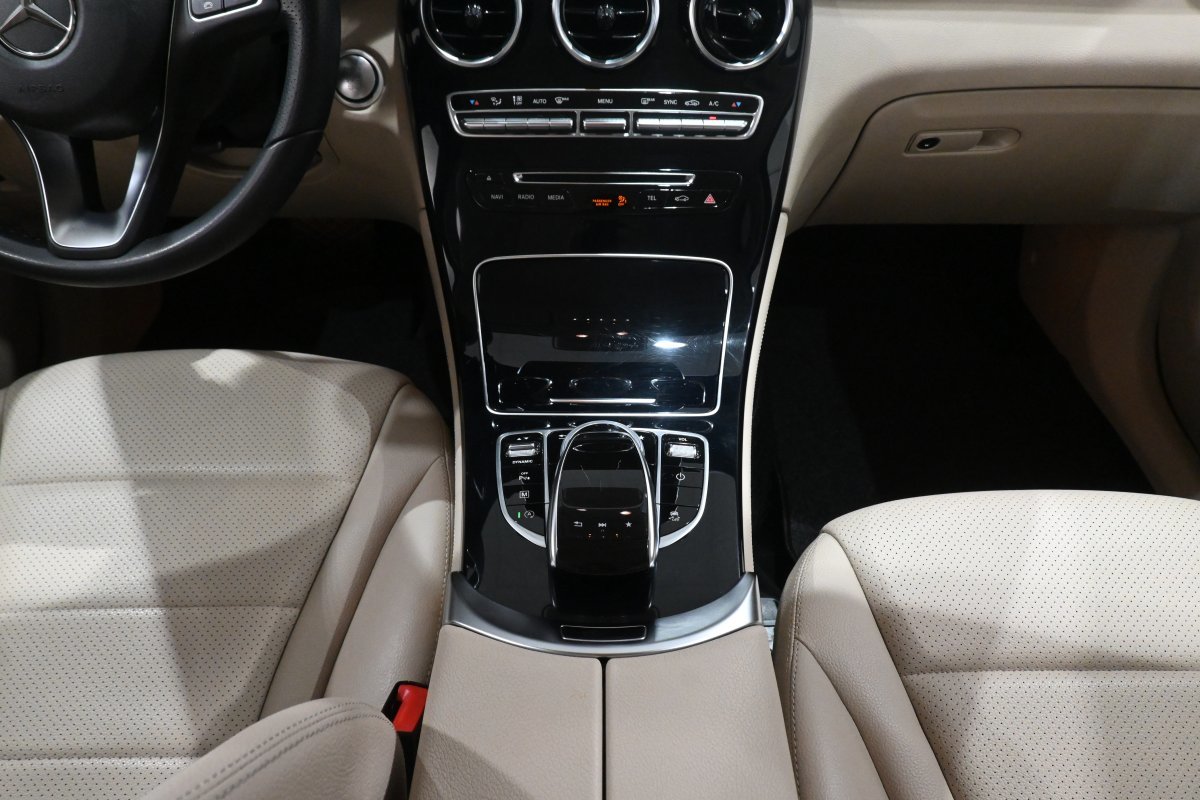 Foto Mercedes-Benz Clase GLC 21